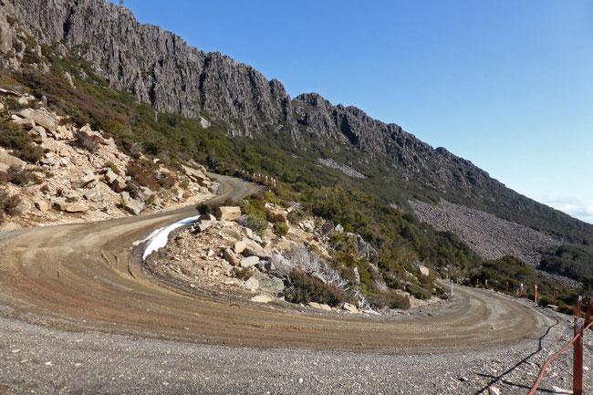 A hair-pin bend on the way up Mount Barrow