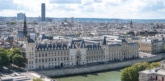 La Conciergerie vue depuis la Tour Saint-Jacques - Paris