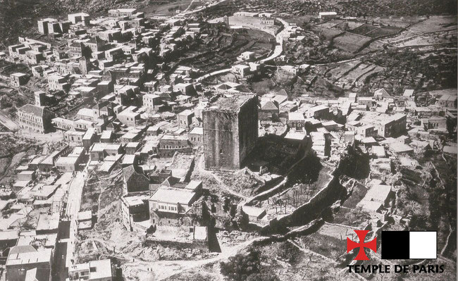 Vue aérienne de 1936. Photographie de l'armée française du Levant. Temple de Paris