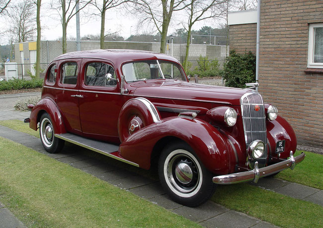 Roadmaster (1936–1937)