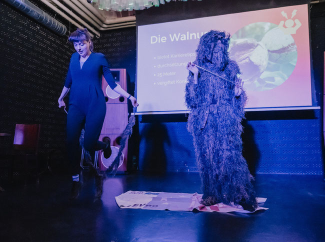 Elevator Pitch, Julia Hartig and Teresa Fellinger, chi-mashie