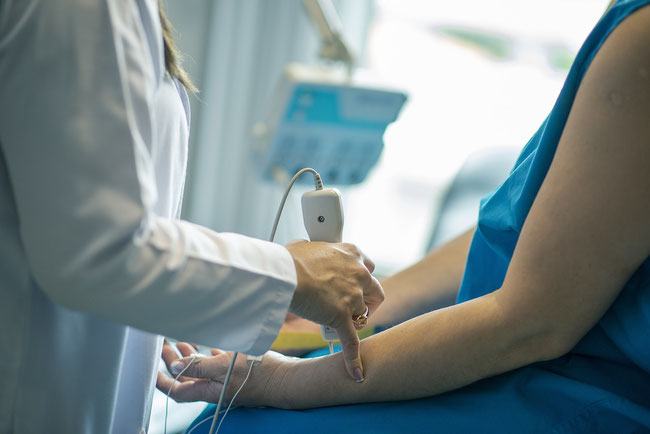 Diagnostyka USG i fala uderzeniowa.