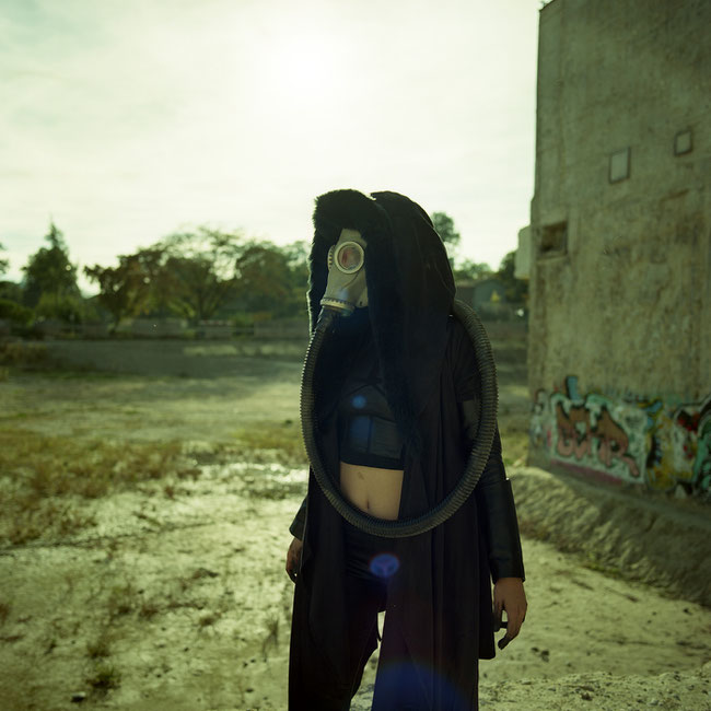 image: nina luca, VJP, VJP photography, waste land, waste land warrior, gas mask, madness is, madness is clothing, church of sanctus, sanctus clothing, post apocalyptic fashion, swiss geeks, dark fashion blog, dark fashion style, dark fashion feed