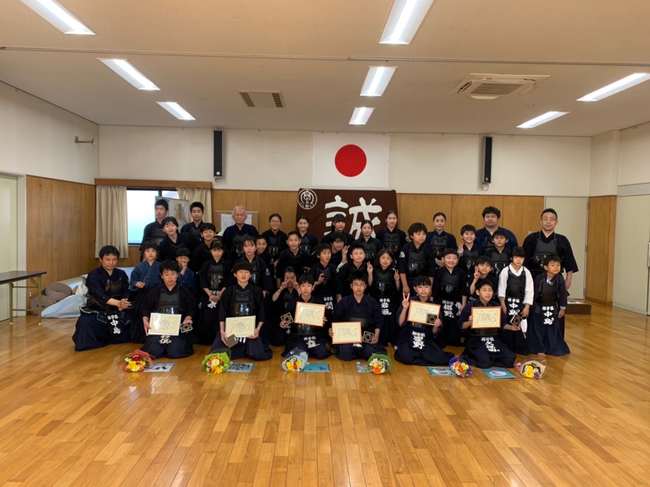 令和３年度卒門生（杉俣龍之介、石川夕陽）
