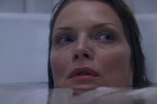Michelle Pfeiffer in What Lies Beneath
