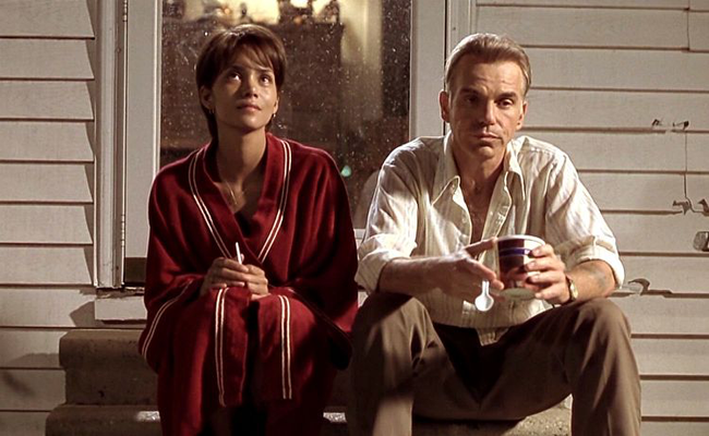 Halle Berry & Billy Bob Thornton in Monsters Ball