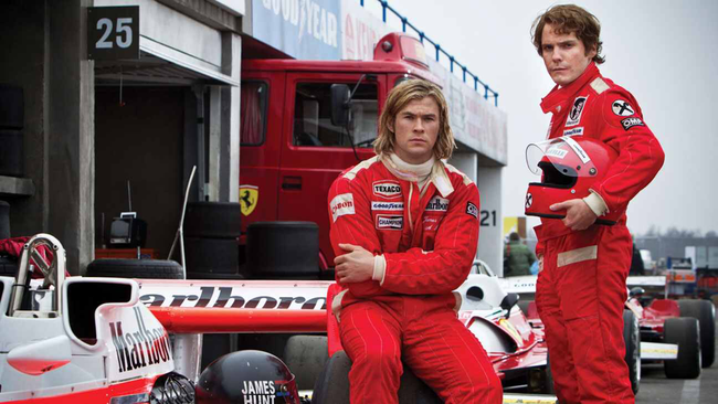 Chris Hemsworth & Daniel Brühl in Rush