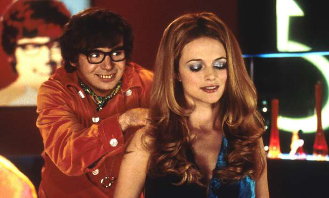 Mike Myers & Heather Graham in Austin Powers: The Spy Who Shagged Me