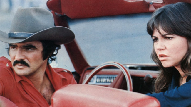 Burt Reynolds & Sally Field in Smokey & The Bandit