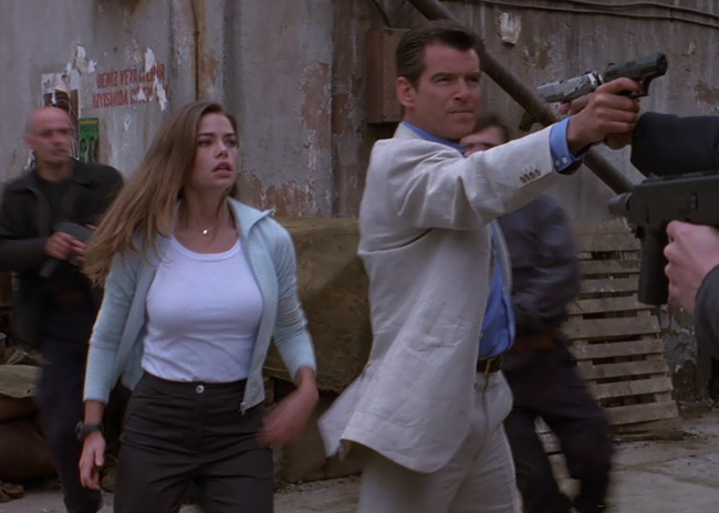 Denise Richards & Pierce Brosnan in The World is Not Enough