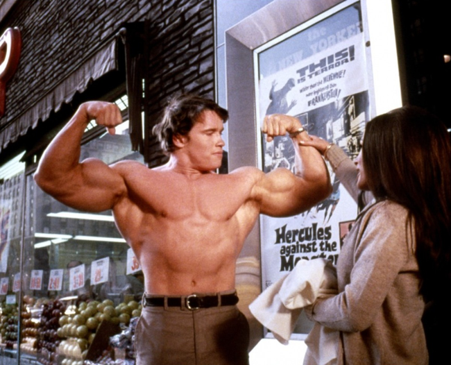 Arnold Schwarzenegger in Hercules in New York