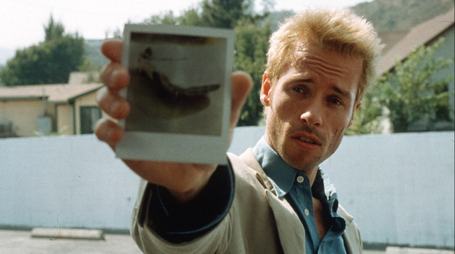 Guy Pearce in Memento