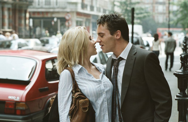 Scarlett Johansson & Jonathan Rhys-Meyers in Match Point