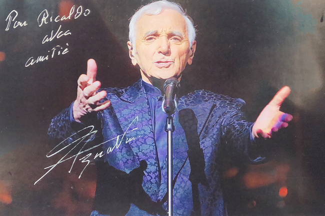 Autograph Charles Aznavour Autogramm