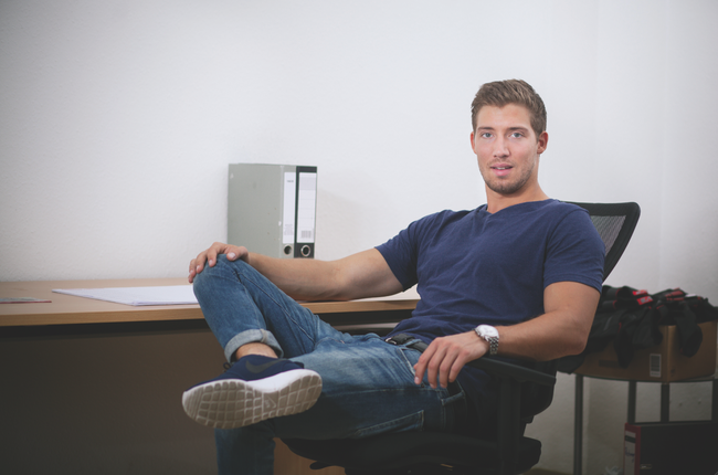 Philipp Riebold absolviert die Praxis seines Dual-Studiums im Radgeschäft.