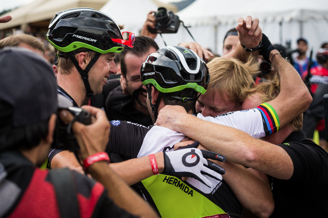 Nach eigenen Angaben ist das Team das erfolgreichste UCI-MTB-Team aller Zeiten. 