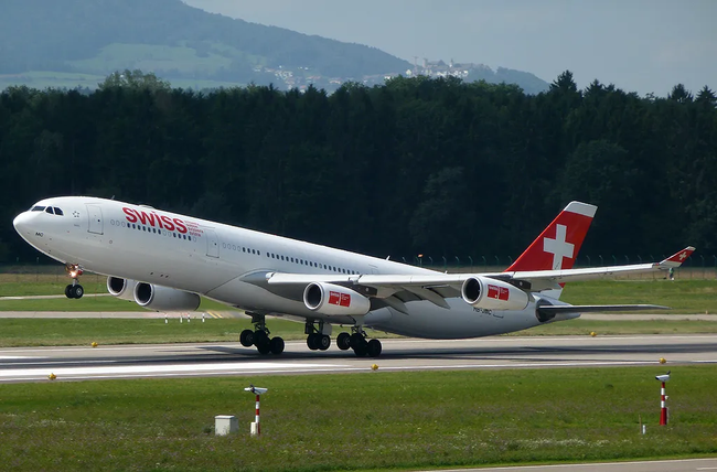 HB-JMC Airbus A340-313 546  cfm56-5C4  Swiss International Air Lines 2003 @ Zurigo ZRH 08 2012 © Piti Spotter Club Verona