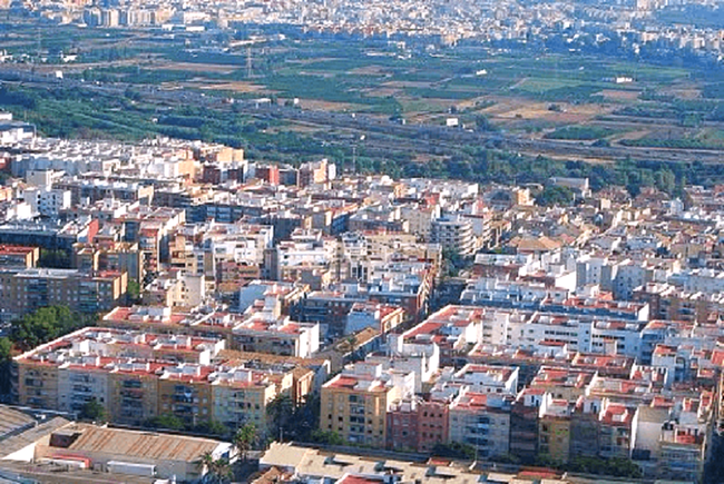 Quart de Poblet es un municipio situado en la provincia de Valencia, en la Comunidad Valenciana, España. Forma parte del área metropolitana de Valencia.