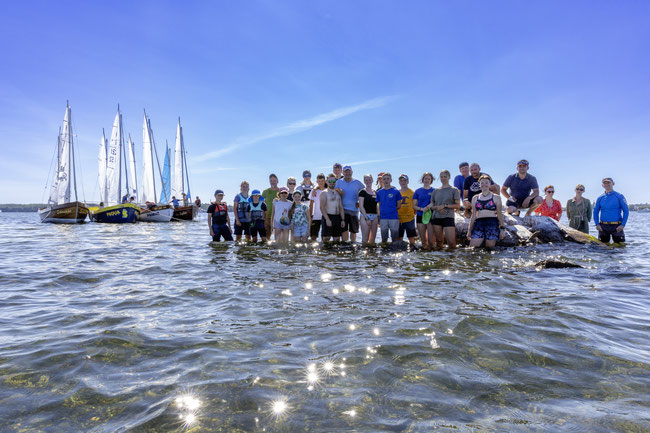 Der Schweriner Marineclub e.V. sucht noch Sponsoren, die die Deutsche Meisterschaft im Kuttersegeln 2026 unterstützen möchten. Foto: SMC/Stephan Rudolph-Kramer