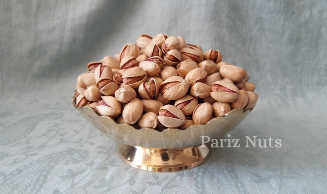 Iranian Round Pistachio Fandoghi Pariz Nuts