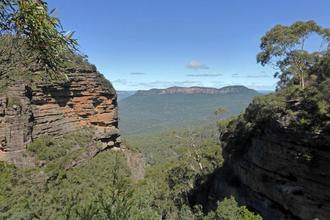 Solitary Mountain and sandstone cliffs