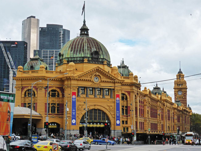 Flinders Street Railway Station