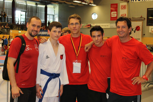 DM 2013 in Cottbus, unsere Starter Endrit Salihi und Andre Benayas und ihre Trainer Ralf Kulakowski und Marcel Schenk. Endrit holte den 7 Platz.