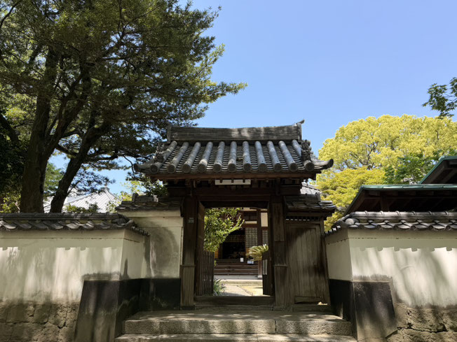 Zuiouan Entrance