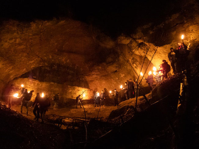 Eins der Highlights war sicherlich der Weg durch die Kesselgrotte, von der das Wasser herunter plätscherte.