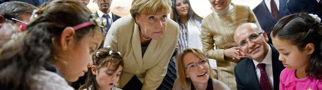 Merkel im Vorzeigecamp