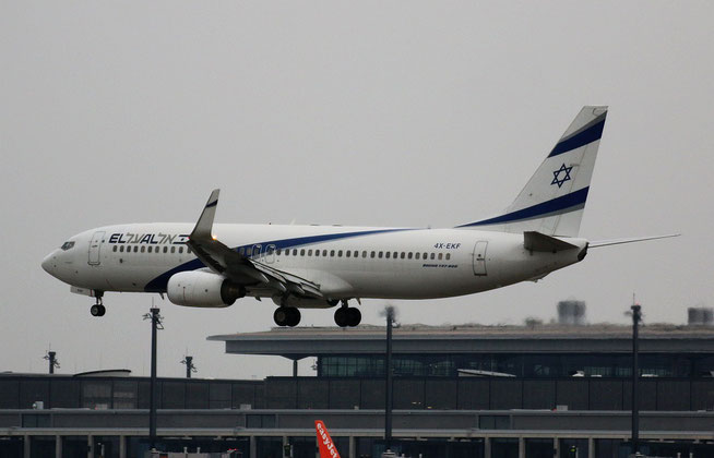 B 737-8HX(W) " 4X-EKF " El Al Israel Airlines -1