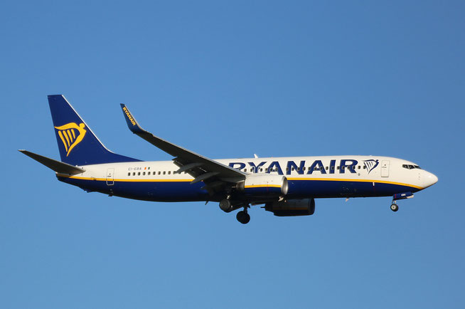 B 737-8AS (W)  " EI-EBA "  Ryanair -1