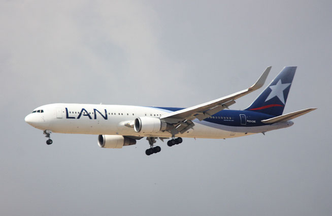B 767-316ER  " CC-CXE "  LAN Airlines -1