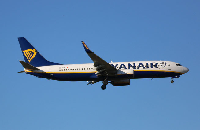 B 737-8AS/W " 9H-QBA "  Ryanair -1