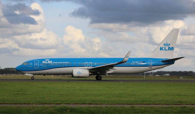 B 737-8K2/W " PH-BXV " KLM Royal Dutch Airlines -2