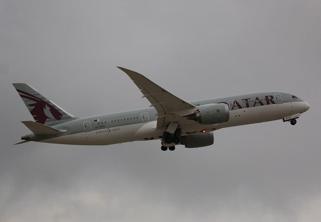 B787 A7-BCU-2