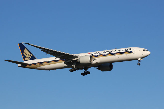 B 777-312(ER) " 9V-SWW " Singapore Airlines -1