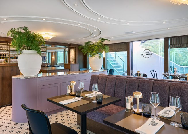 Brasserie VIVA BEYOND