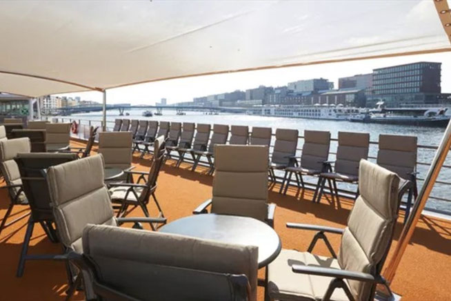 Sonnendeck MS Elegant Lady