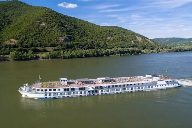 Luxusflussschiff Riverside Mozart 2026
