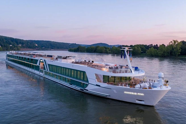 AMADEUS Riva Flussschiff ab Amsterdam 2026