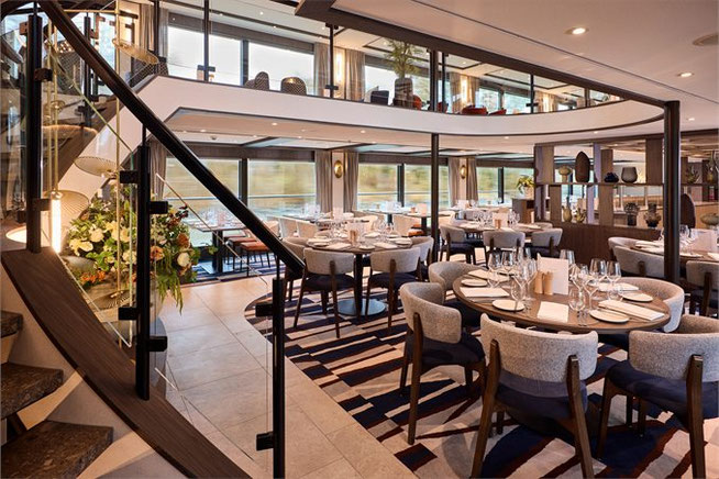 Restaurant Riverside VIVA ENJOY