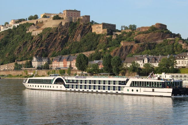 Flussschiff COMPASS OPERA 2026