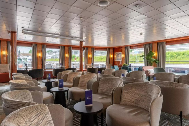 Panoramalounge MS Bellejour