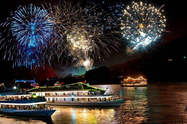 Rhein in Flammen Flusskreuzfahrt