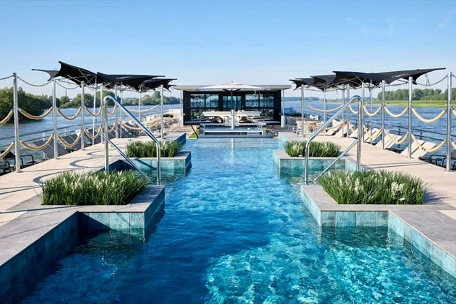Pool auf dem Flusskreuzfahrtschiff MS Porto Mirante 2026