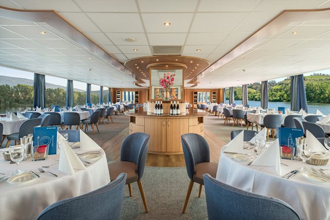 Restaurant auf der Rhein Symphonie 2026