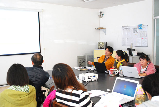 青島本工場の敷地内にある人事コンサル会社