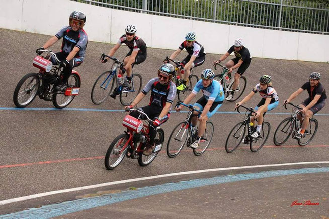 Klik op foto voor Laco Ice Skate Cup - De website van ...