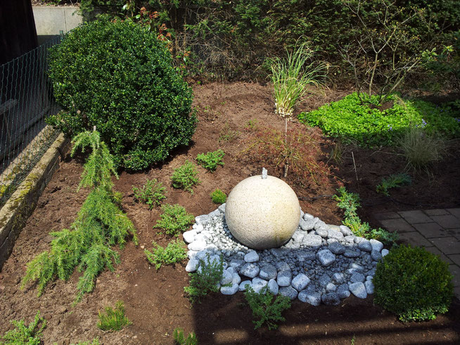 Springbrunnnen Gartengestaltung Rübner